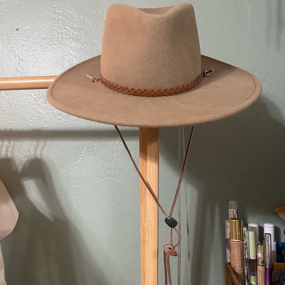 Stetson %100 wool hat
